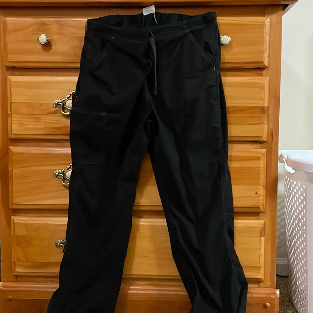 Wonder wink scrub pants